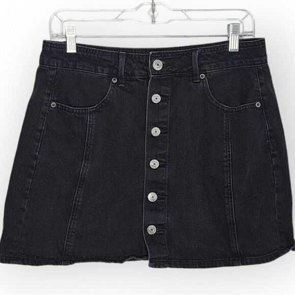 American Eagle Women's Hi Rise A Line Skirt Black Denim Button Fly size 8 - Picture 1 of 6